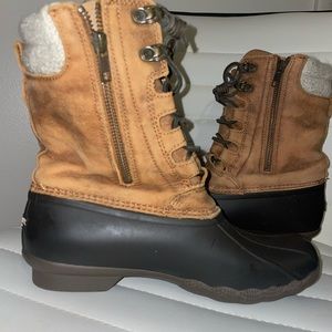 women’s sperry boots